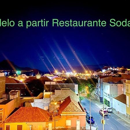 Residencial Restaurante Sodade Mindelo Bagian luar foto
