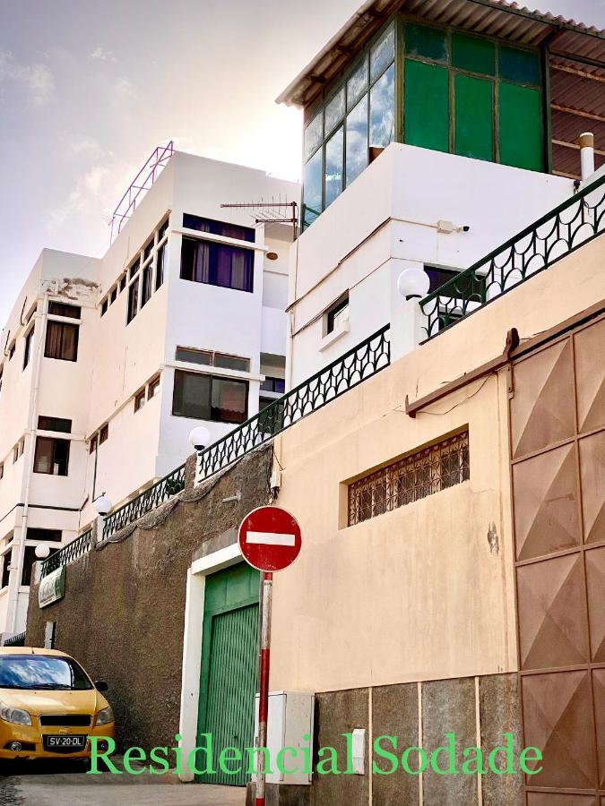 Residencial Restaurante Sodade Mindelo Bagian luar foto